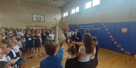 Powiększ grafikę: inauguracja-roku-szkolnego-2023-2024-460677.jpg